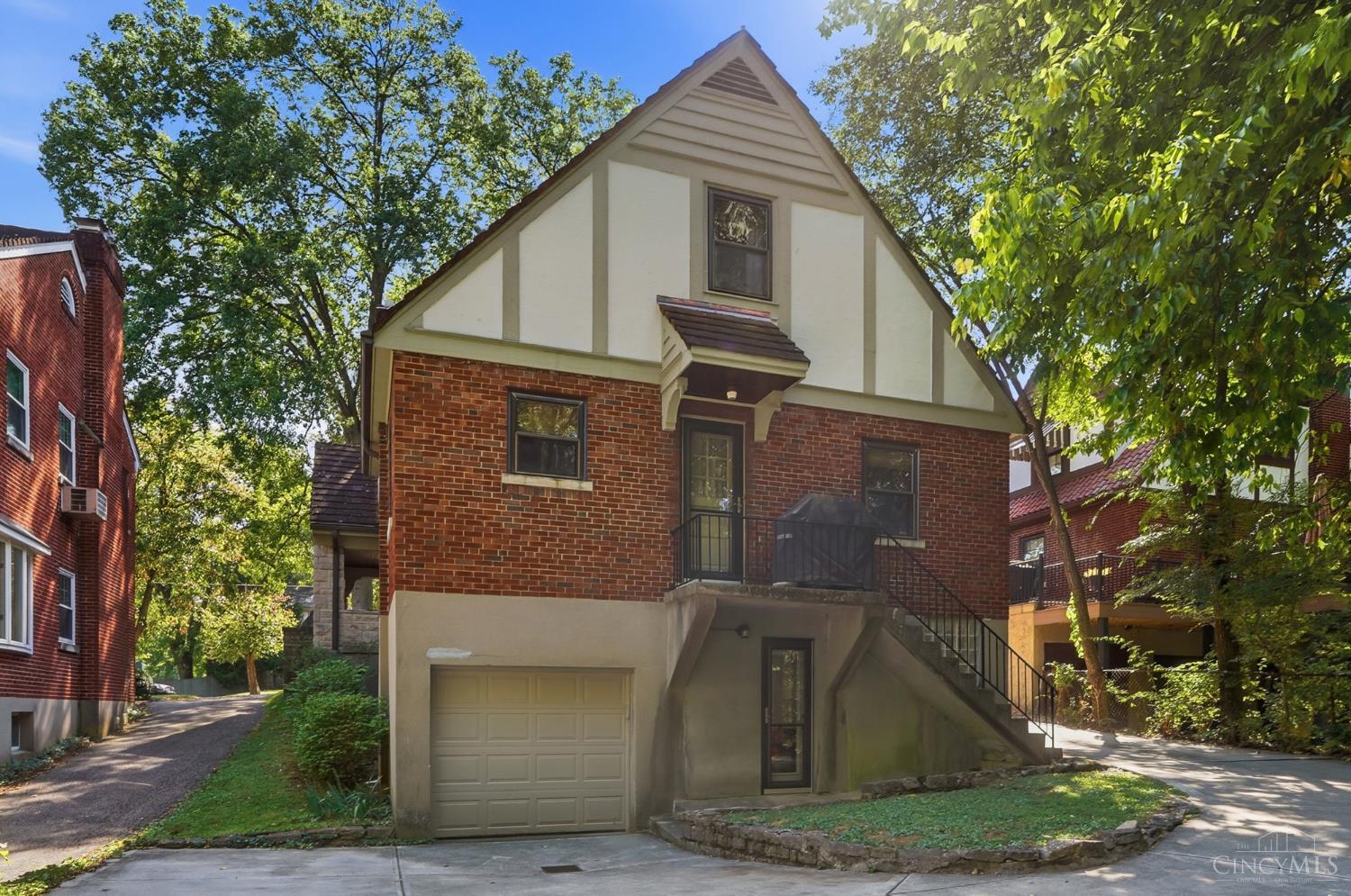 2898 Temple Avenue Property Photo 44