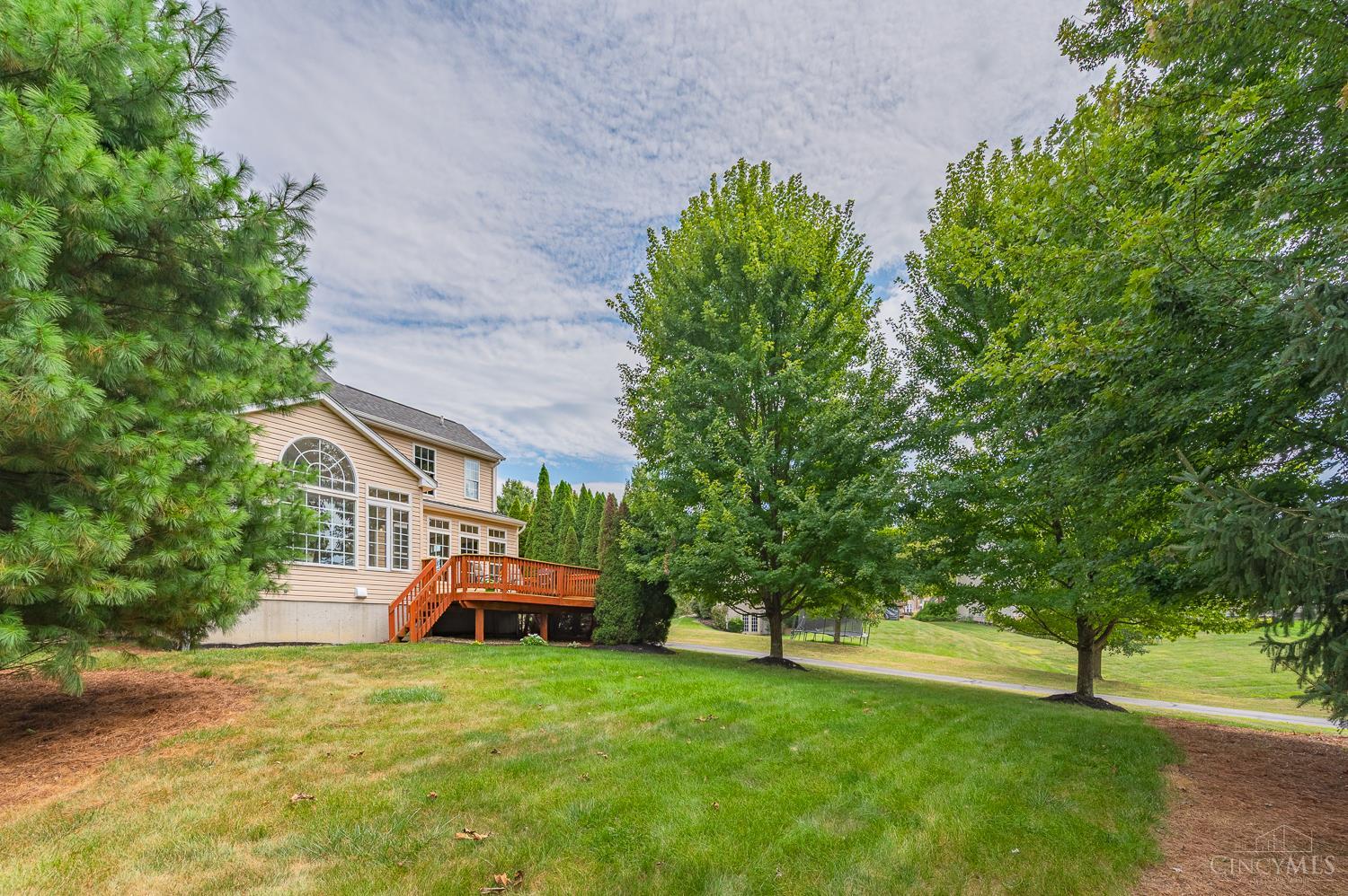 5360 White Farm Boulevard Property Photo 7
