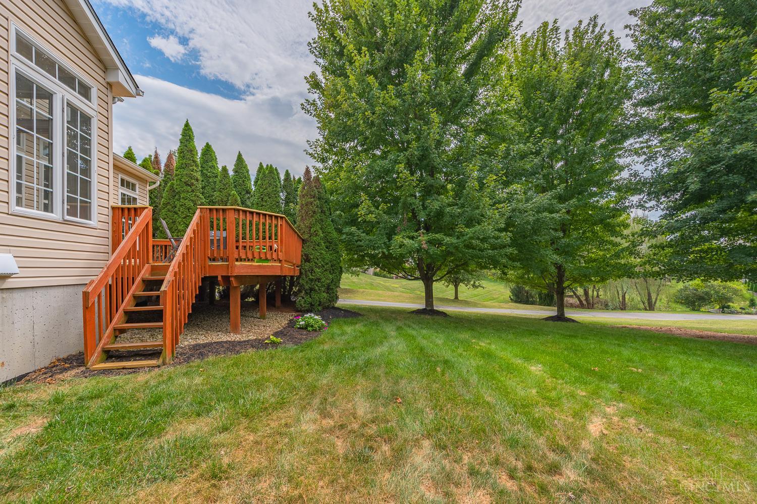 5360 White Farm Boulevard Property Photo 8