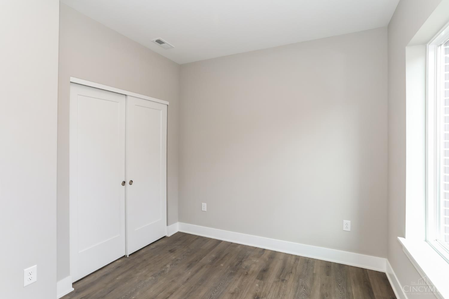 2611 May Street Property Photo 13