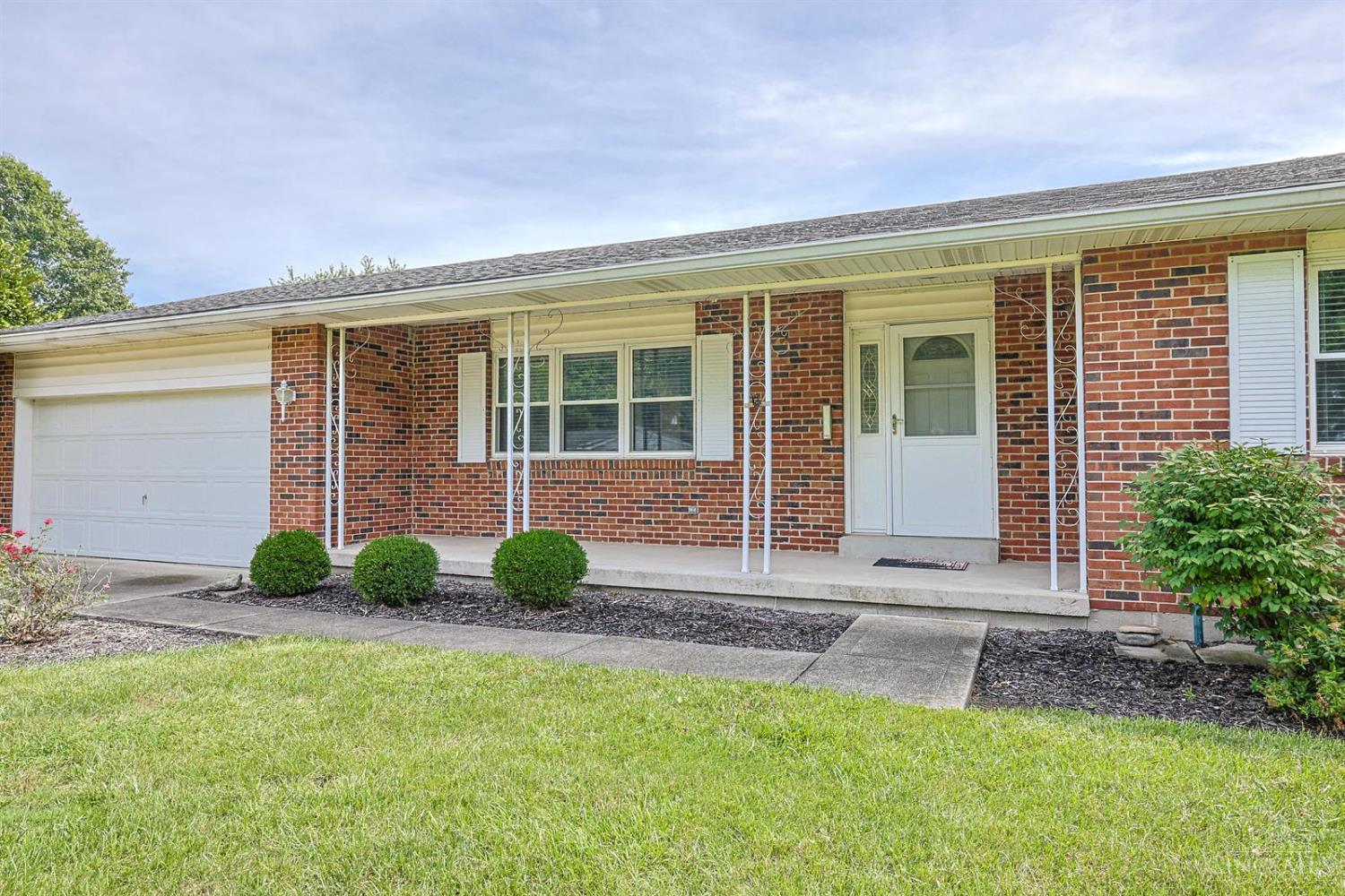 3692 Crestview Avenue Property Photo 5