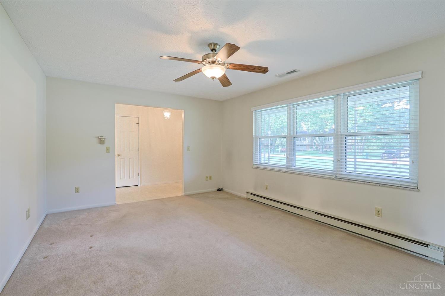 3692 Crestview Avenue Property Photo 9
