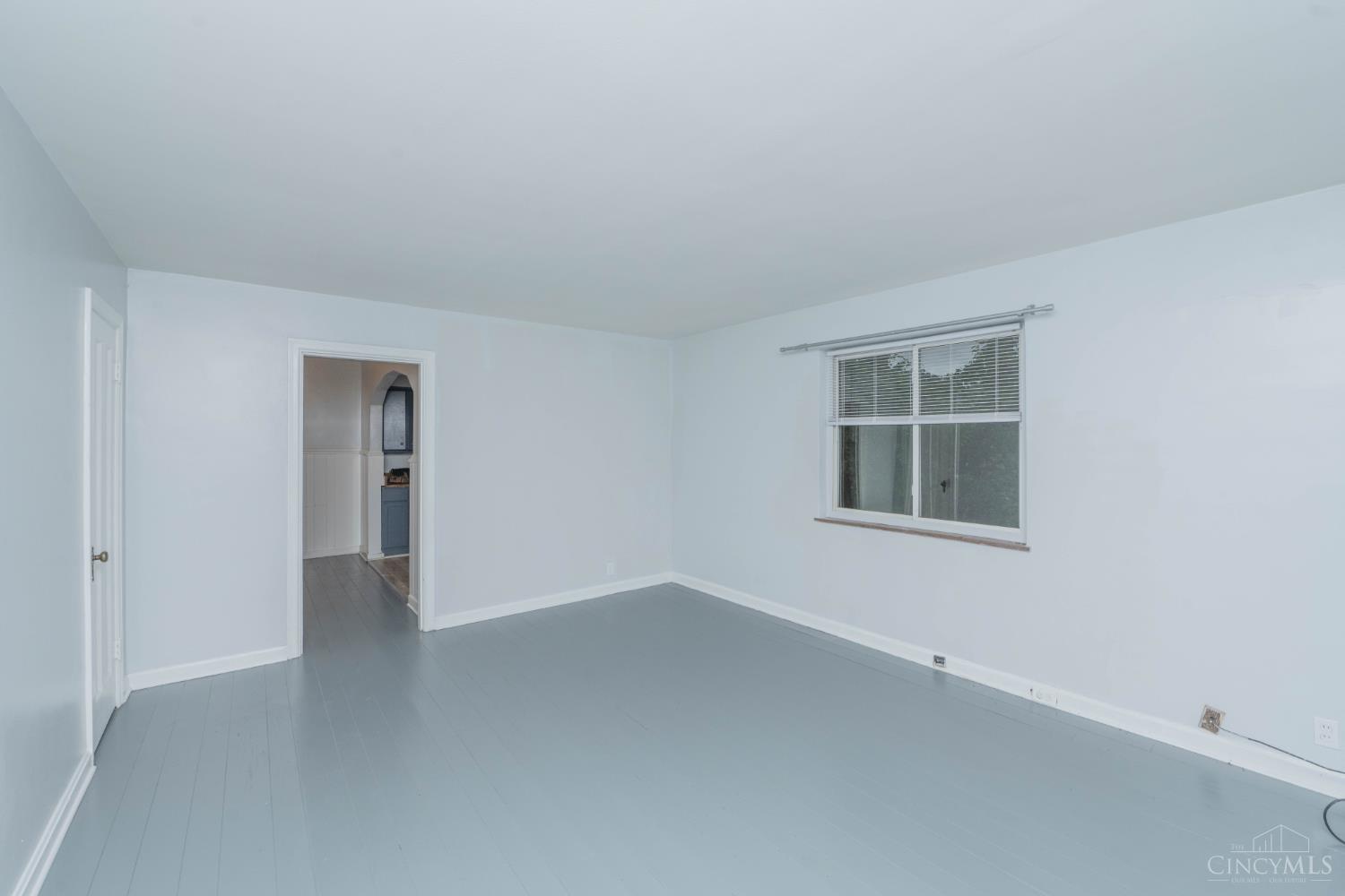 7169 Reading Road Property Photo 3