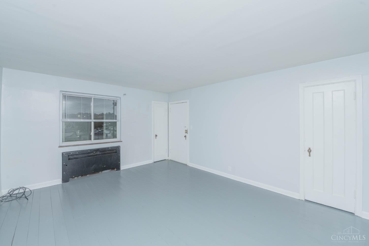 7169 Reading Road Property Photo 4
