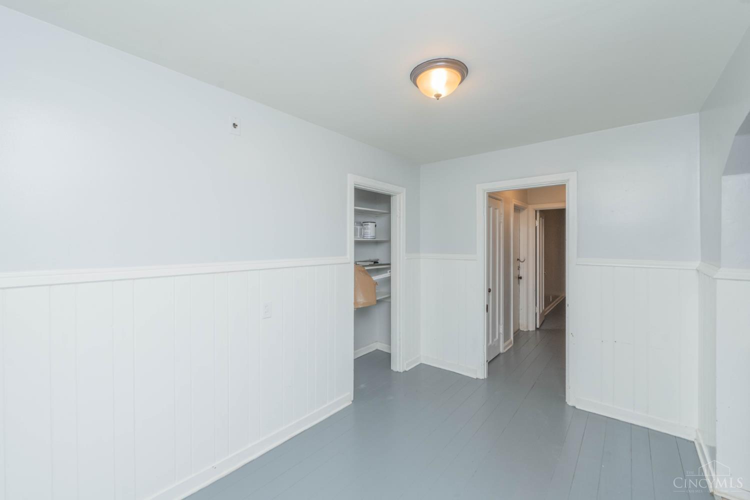 7169 Reading Road Property Photo 9