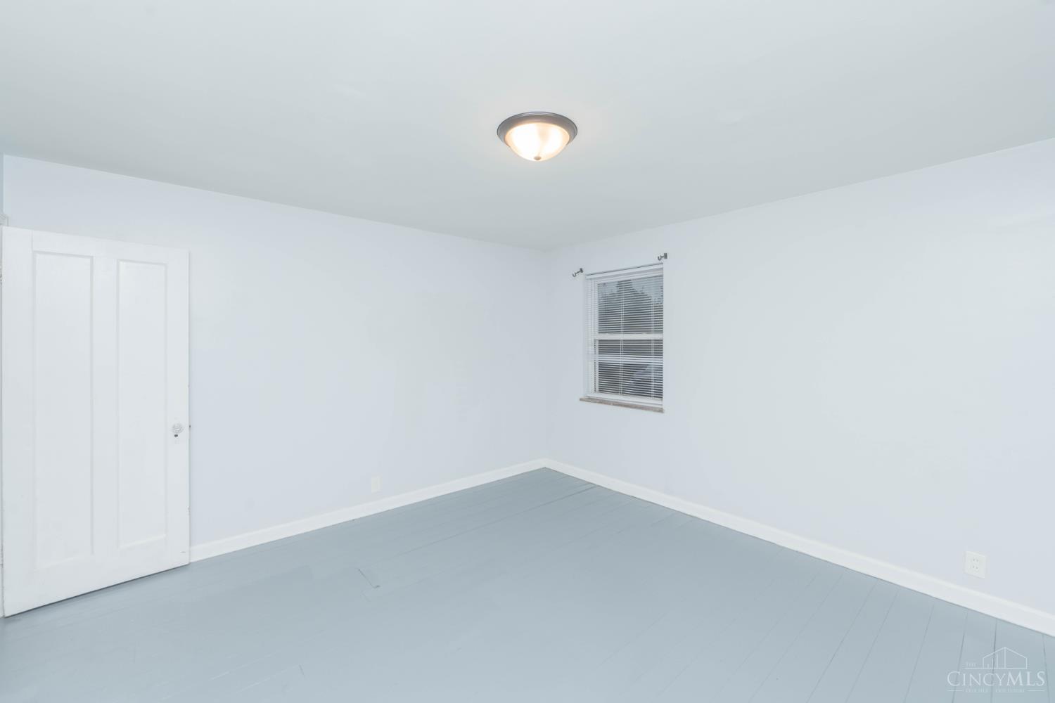 7169 Reading Road Property Photo 11