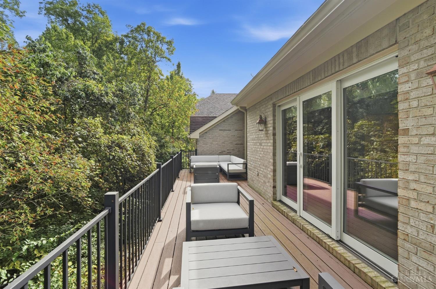 970 River Forest Drive Property Photo 47