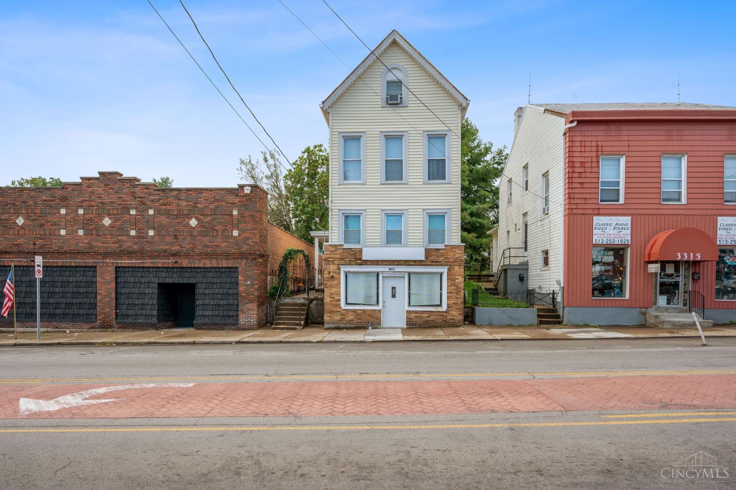 3311 Harrison Avenue Property Photo 1