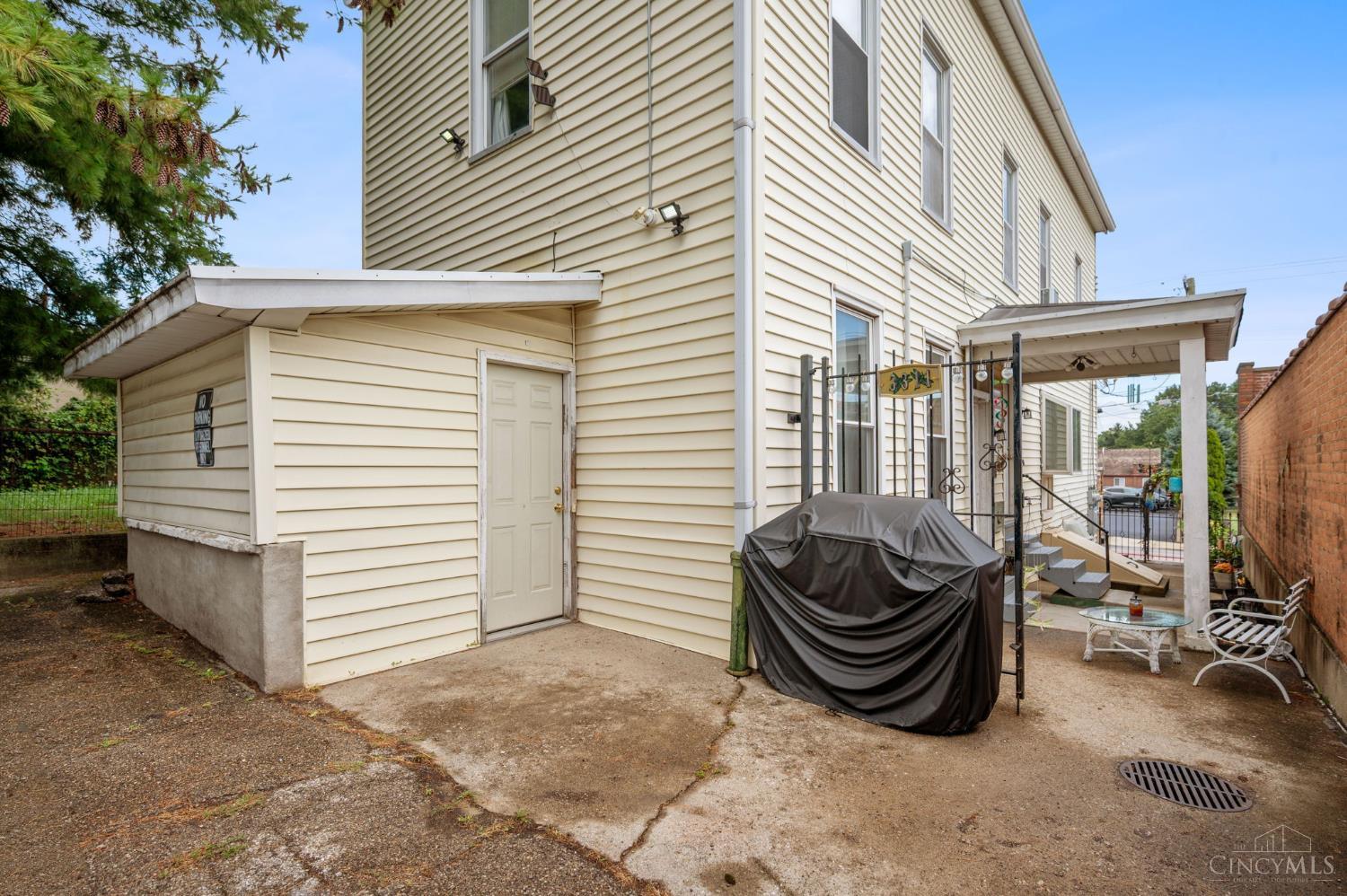 3311 Harrison Avenue Property Photo 6