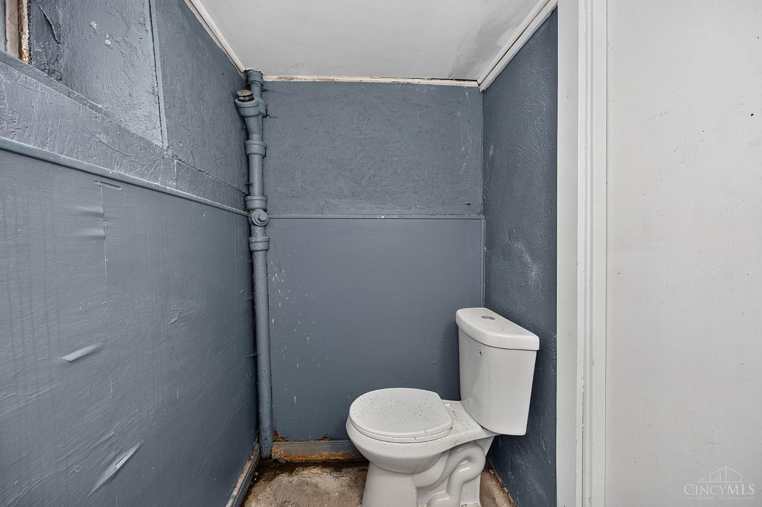 3311 Harrison Avenue Property Photo 53