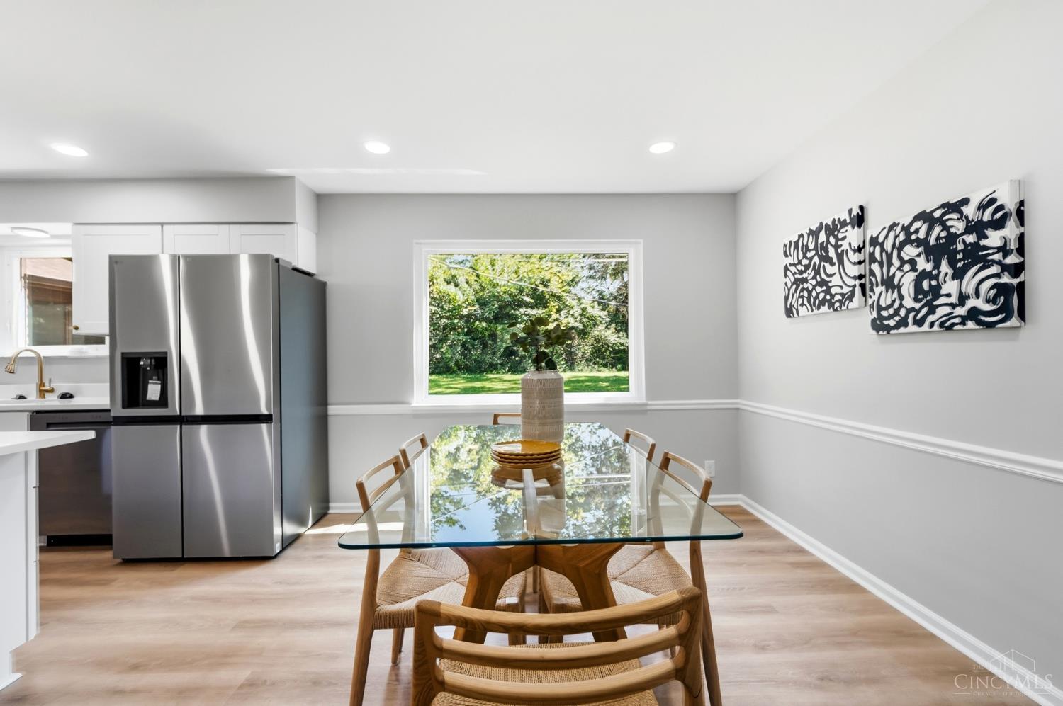 1212 Eagle Ridge Drive Property Photo 4