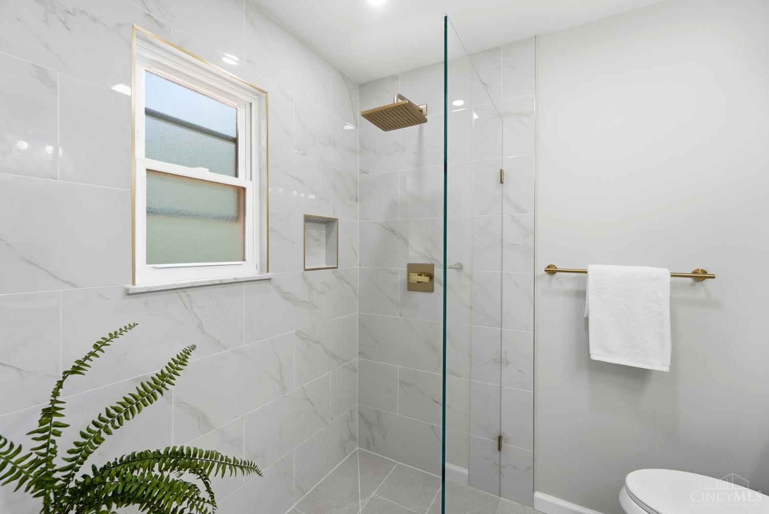 1212 Eagle Ridge Drive Property Photo 17