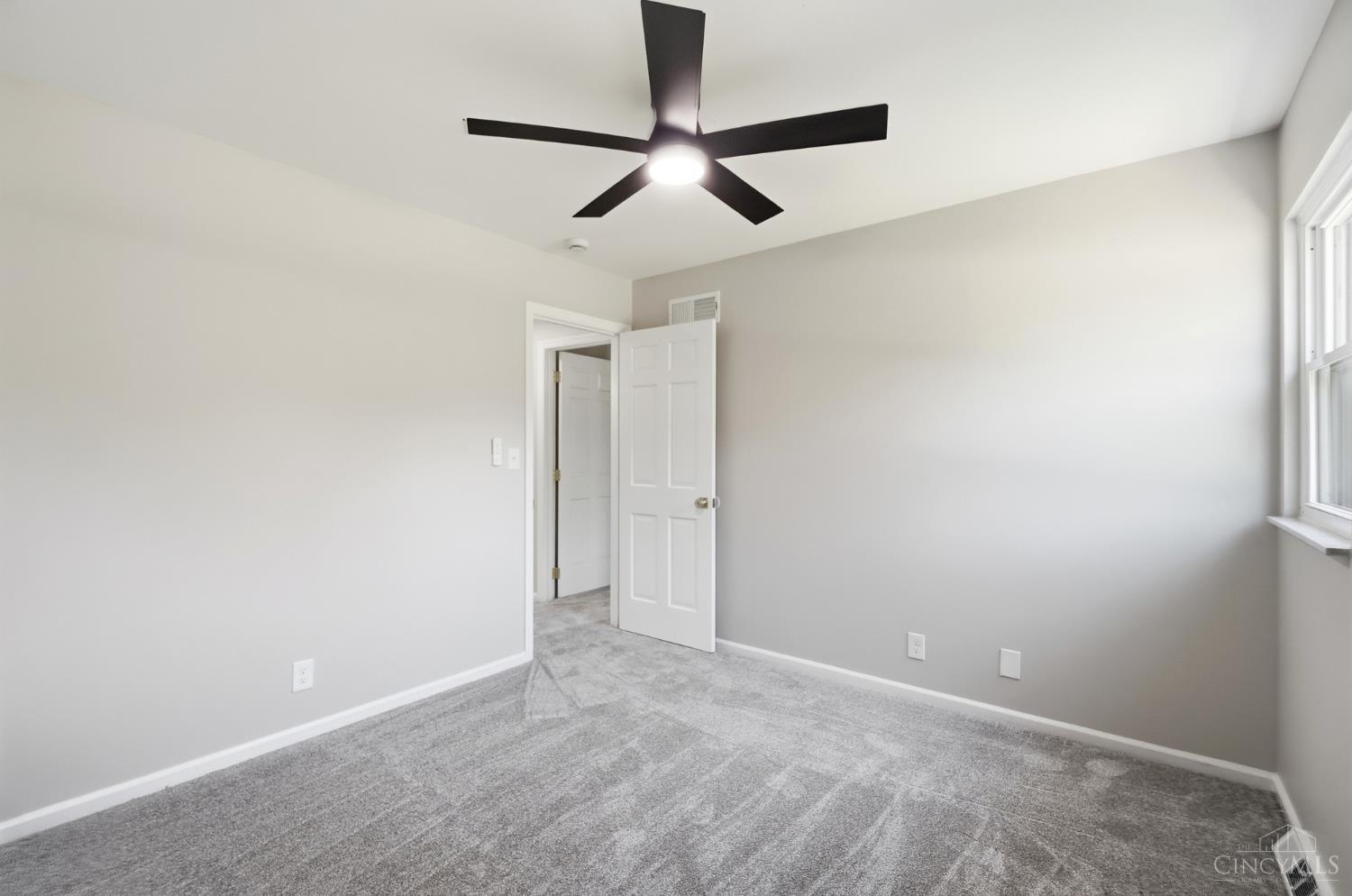 1212 Eagle Ridge Drive Property Photo 19