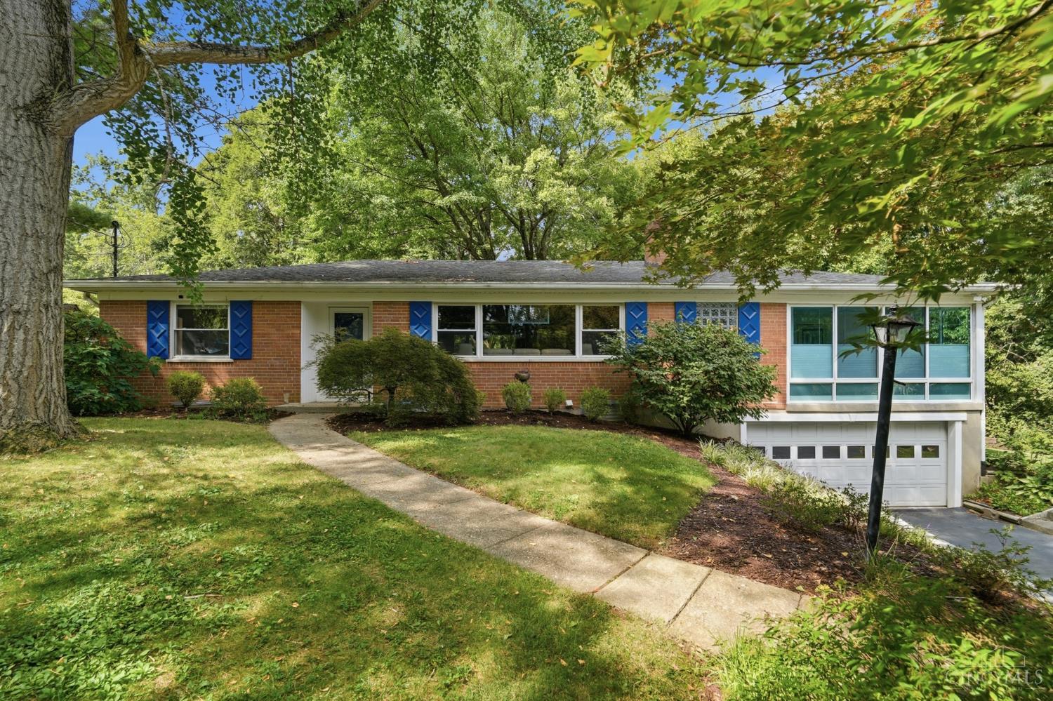 2619 Beechmar Drive Property Photo 1