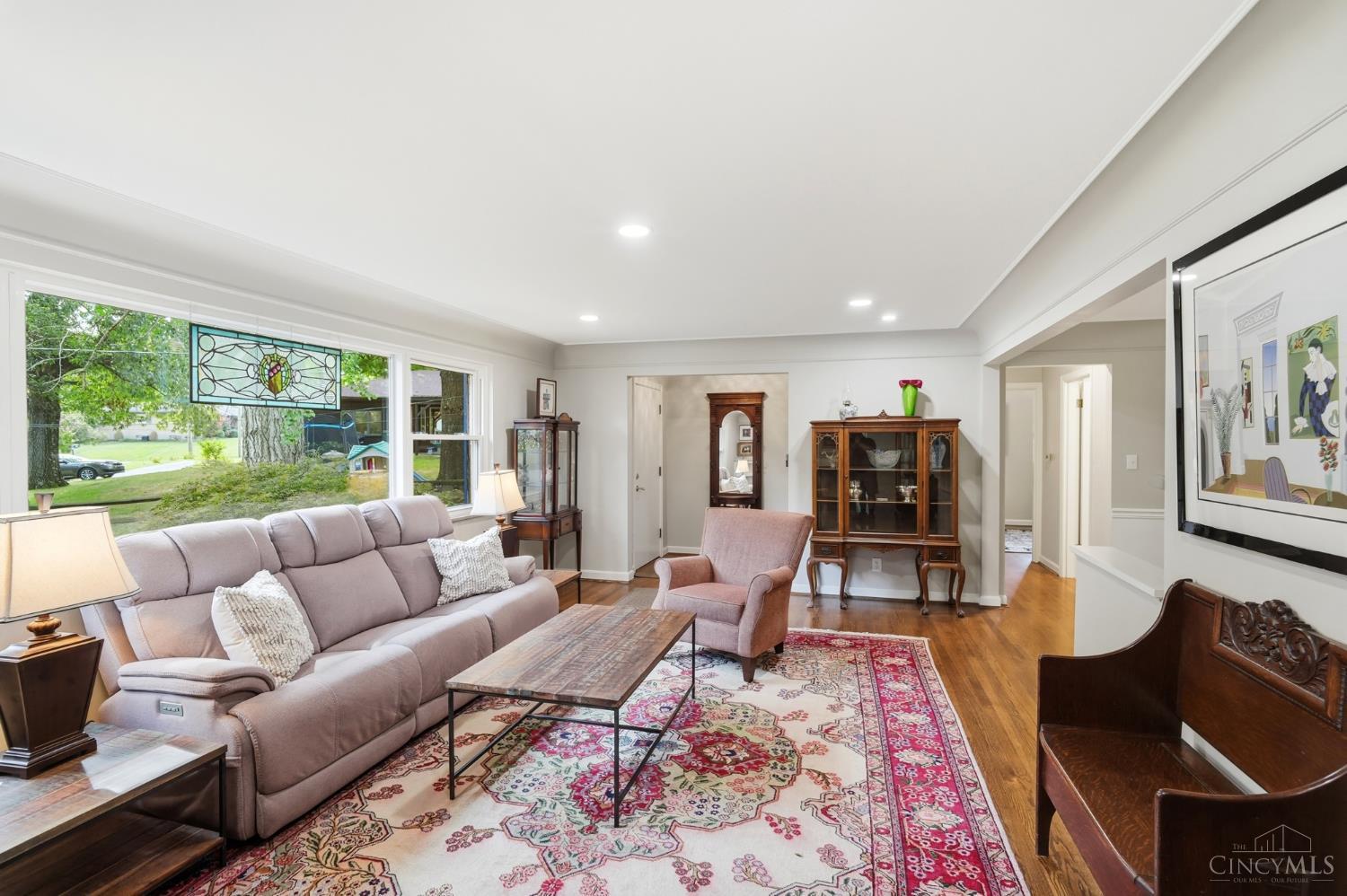 2619 Beechmar Drive Property Photo 2