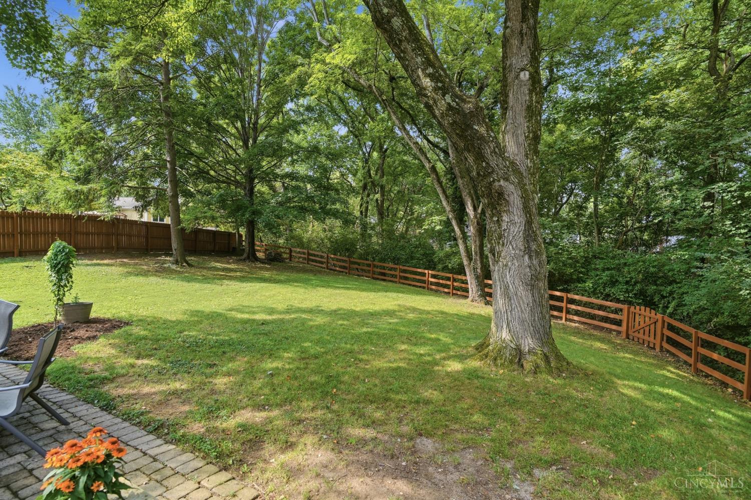 2619 Beechmar Drive Property Photo 41
