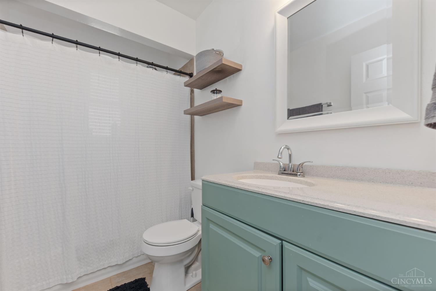 5287 Highview Drive Property Photo 15