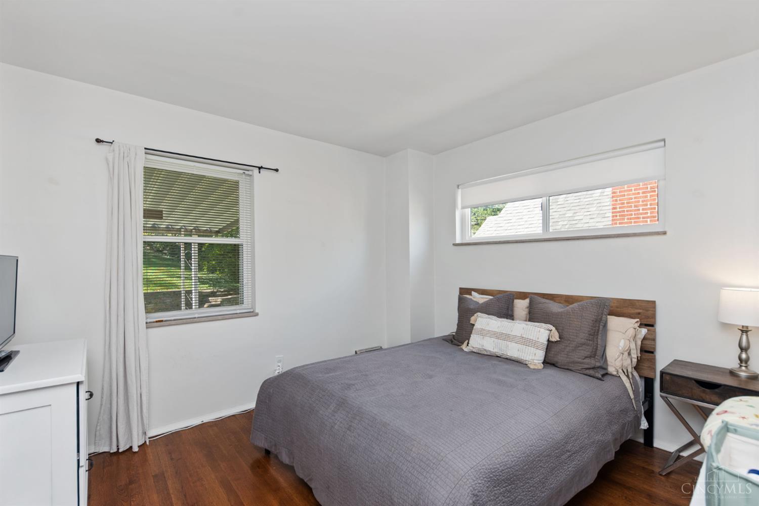 5287 Highview Drive Property Photo 16