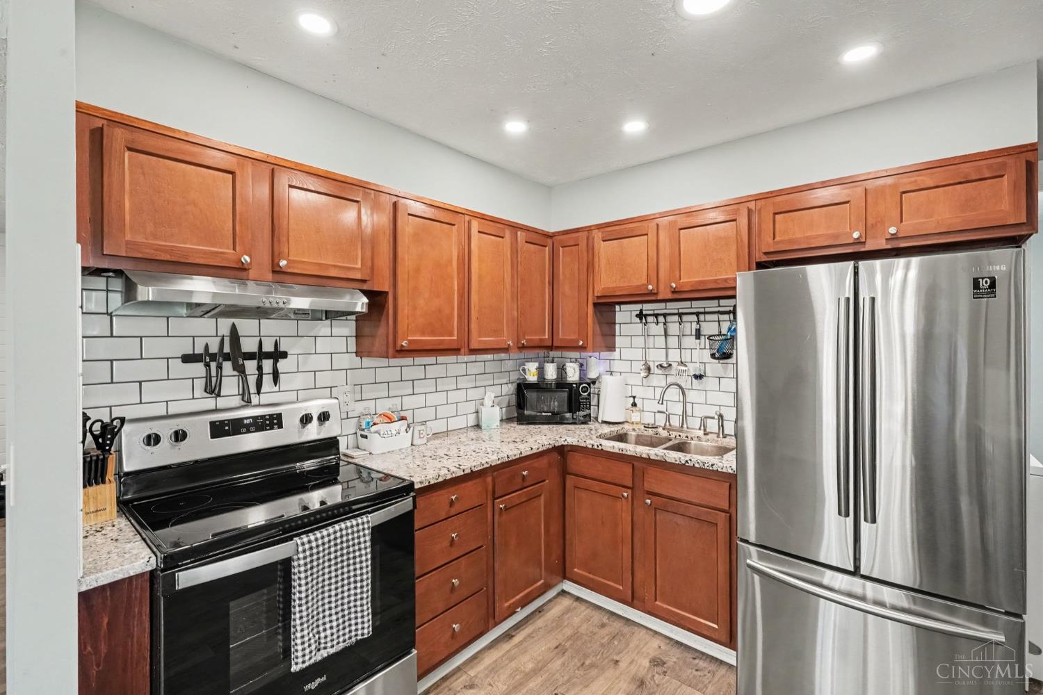 855 Mohican Drive Property Photo 10