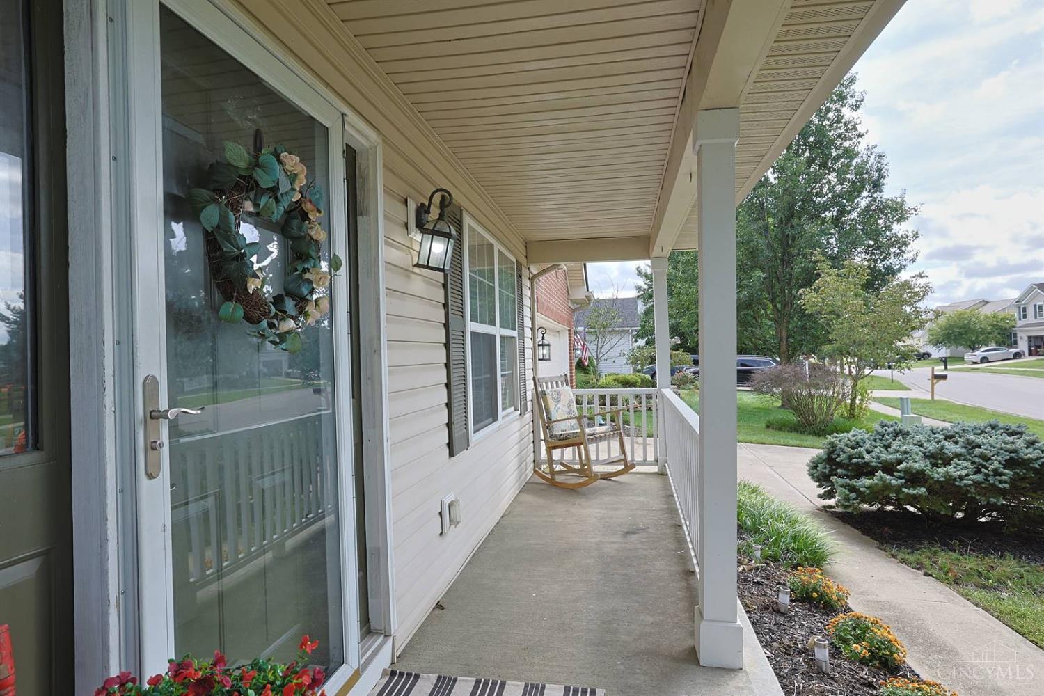 1147 Stableview Circle Property Photo 4