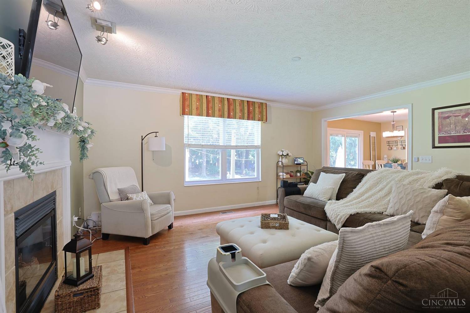 1147 Stableview Circle Property Photo 9
