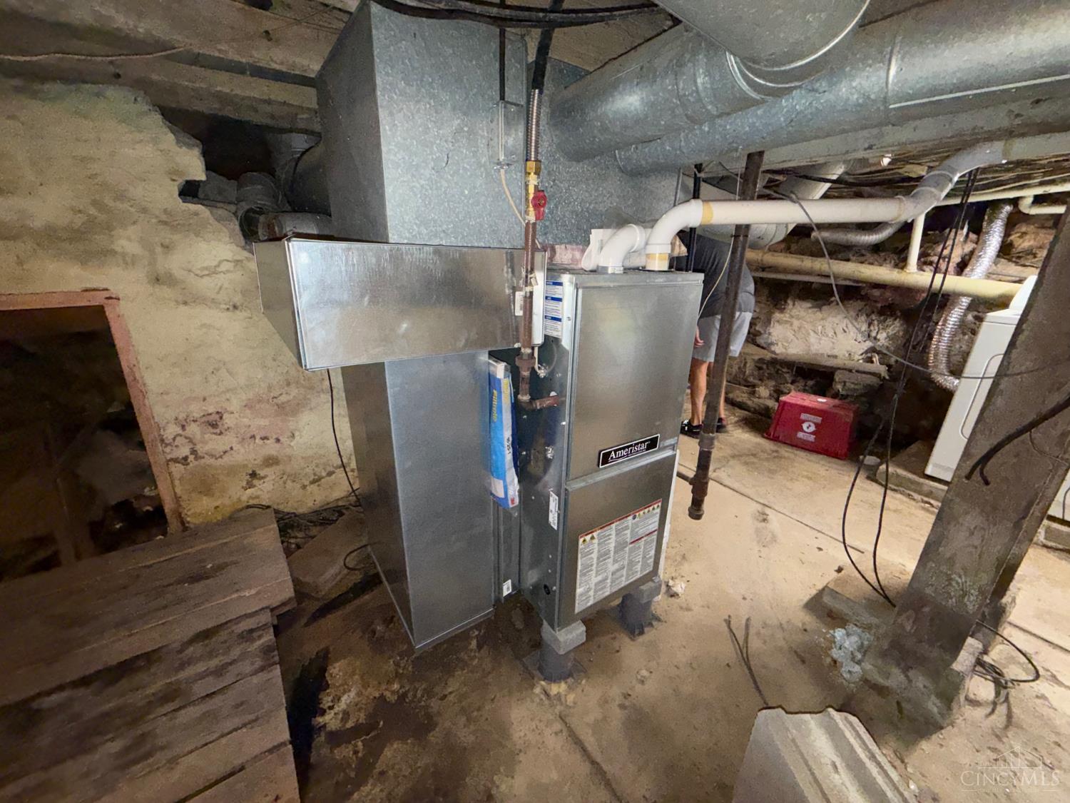 5 Laurel Avenue Property Photo 27
