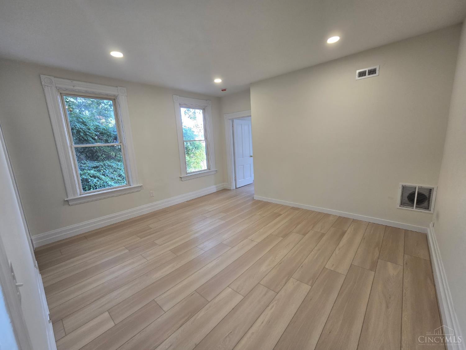 3110 River Road Property Photo 11