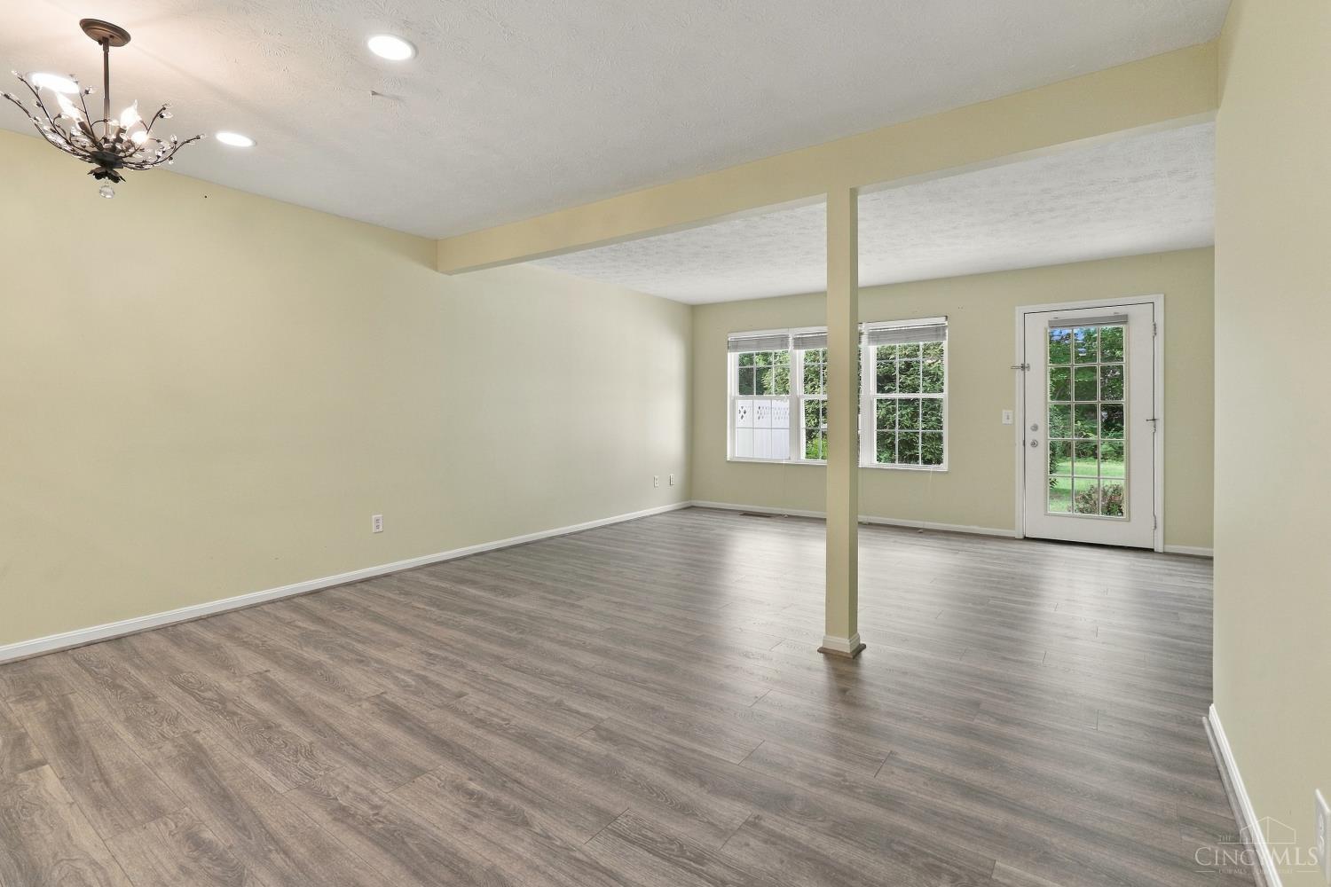 7576 Lake Pointe Property Photo 10