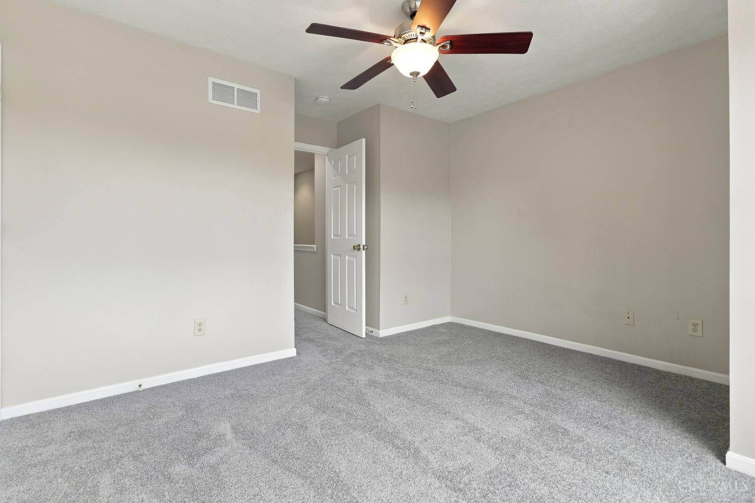 7576 Lake Pointe Property Photo 24
