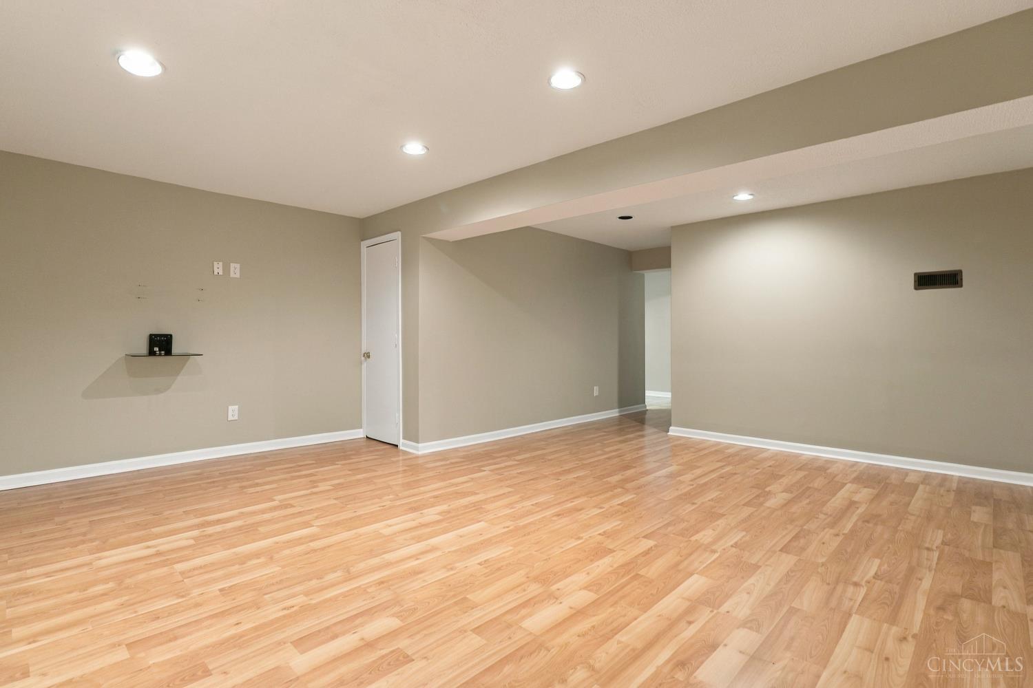 7576 Lake Pointe Property Photo 29