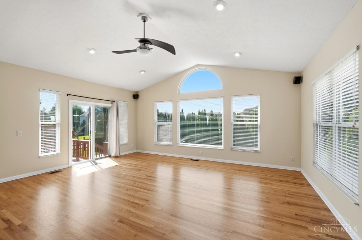 6269 Hedgerow Drive Property Photo 22