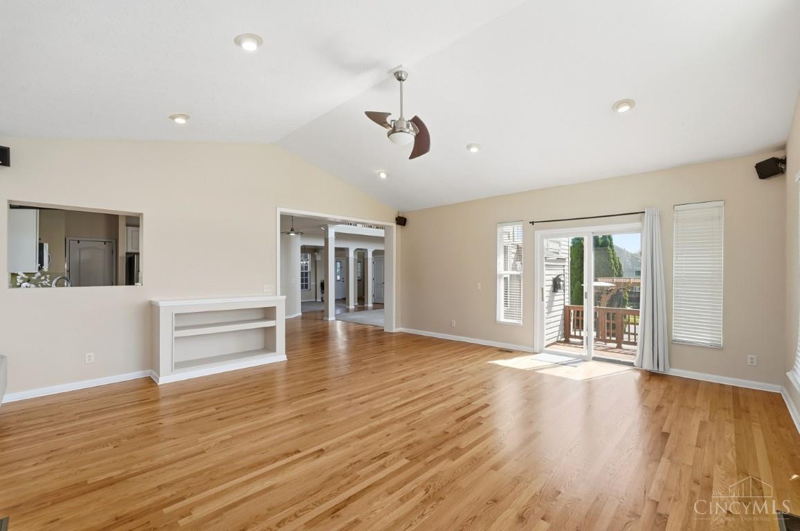 6269 Hedgerow Drive Property Photo 23