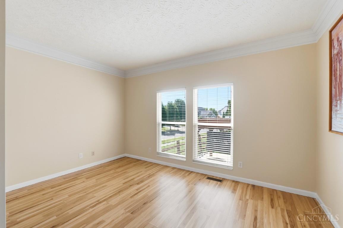 6269 Hedgerow Drive Property Photo 28