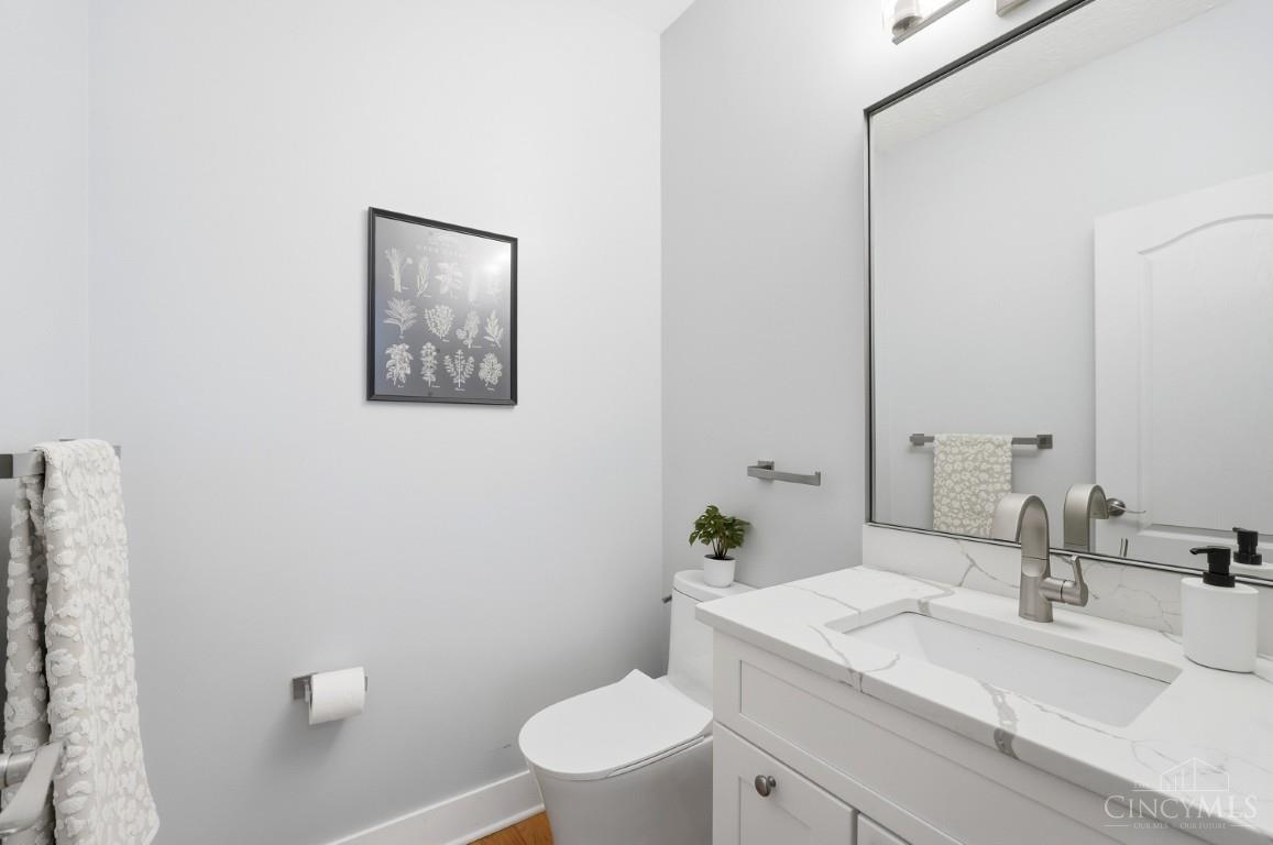 6269 Hedgerow Drive Property Photo 30