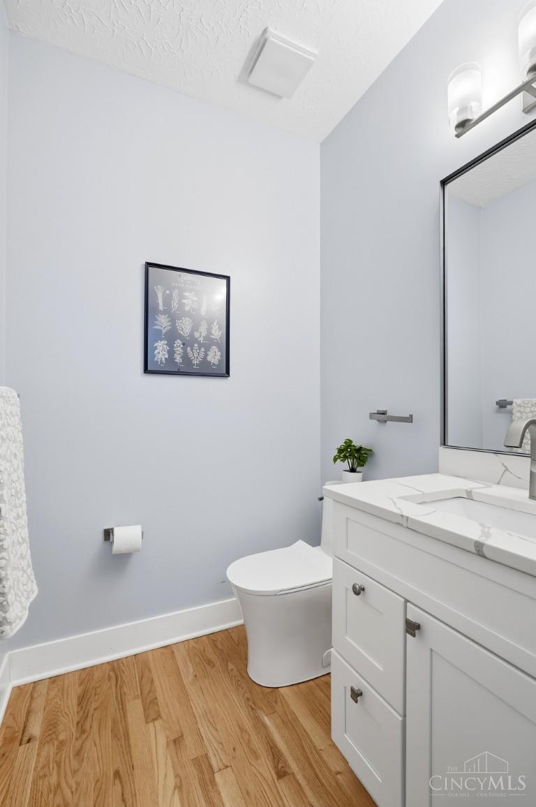 6269 Hedgerow Drive Property Photo 31