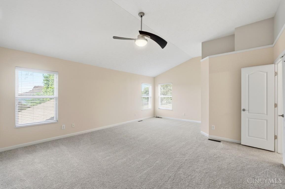 6269 Hedgerow Drive Property Photo 36