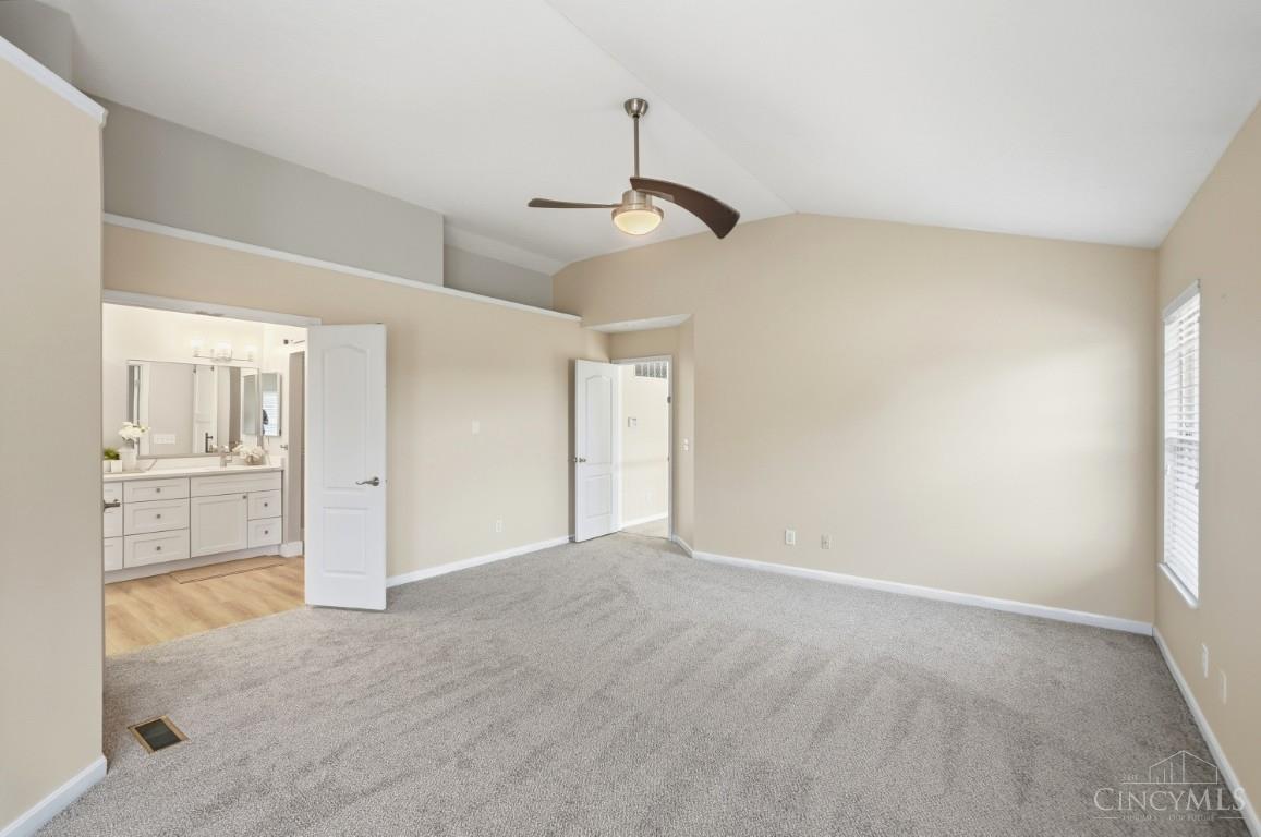 6269 Hedgerow Drive Property Photo 38