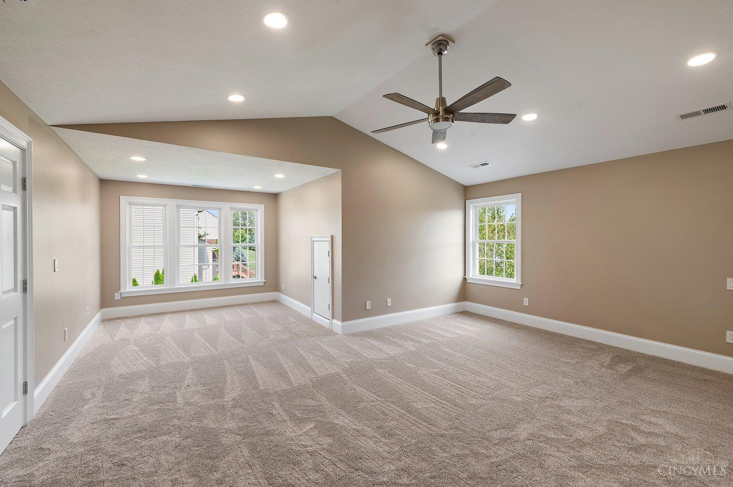 5552 Schlade Court Property Photo 30
