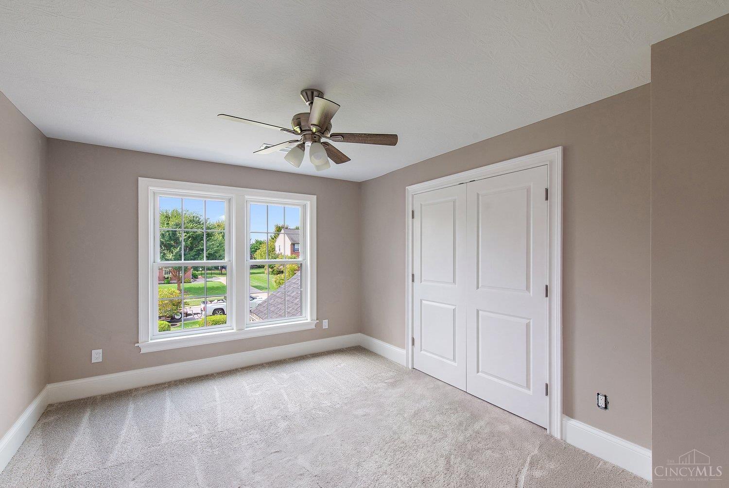 5552 Schlade Court Property Photo 33