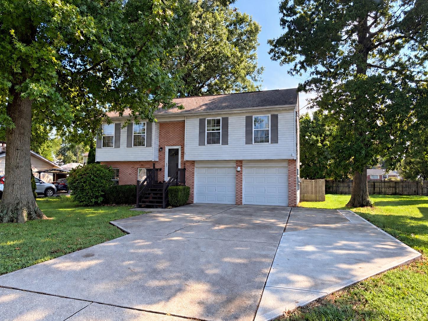 11126 Wood Avenue Property Photo 1