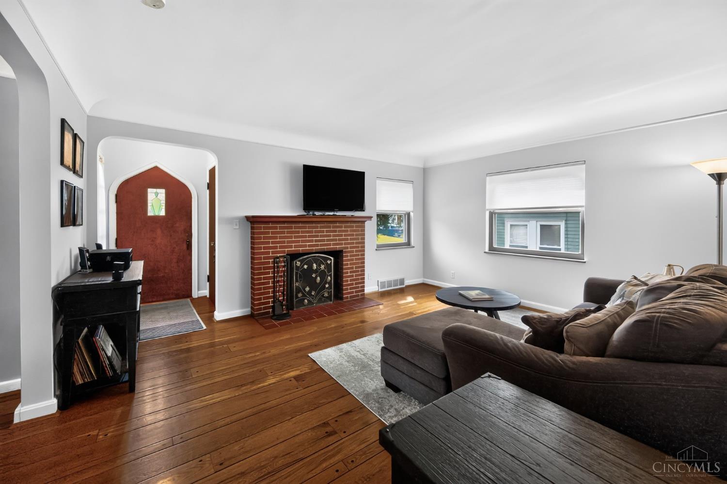 6747 Plainfield Road Property Photo 11