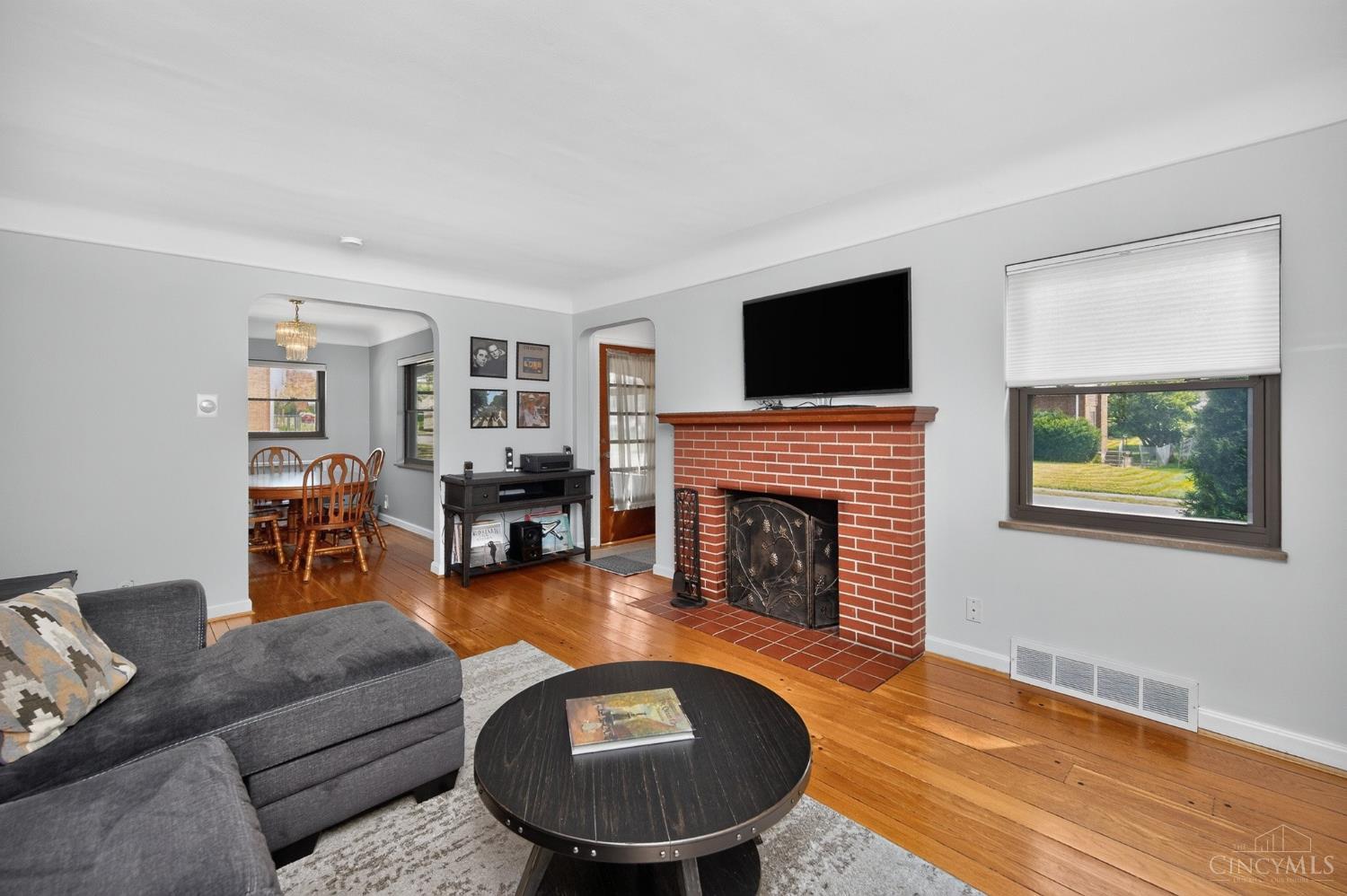 6747 Plainfield Road Property Photo 12