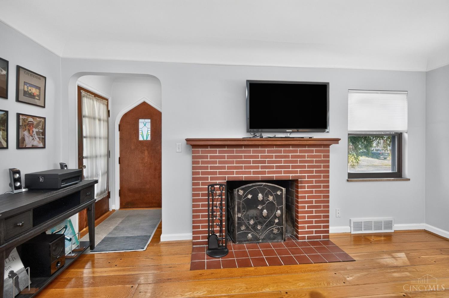 6747 Plainfield Road Property Photo 14