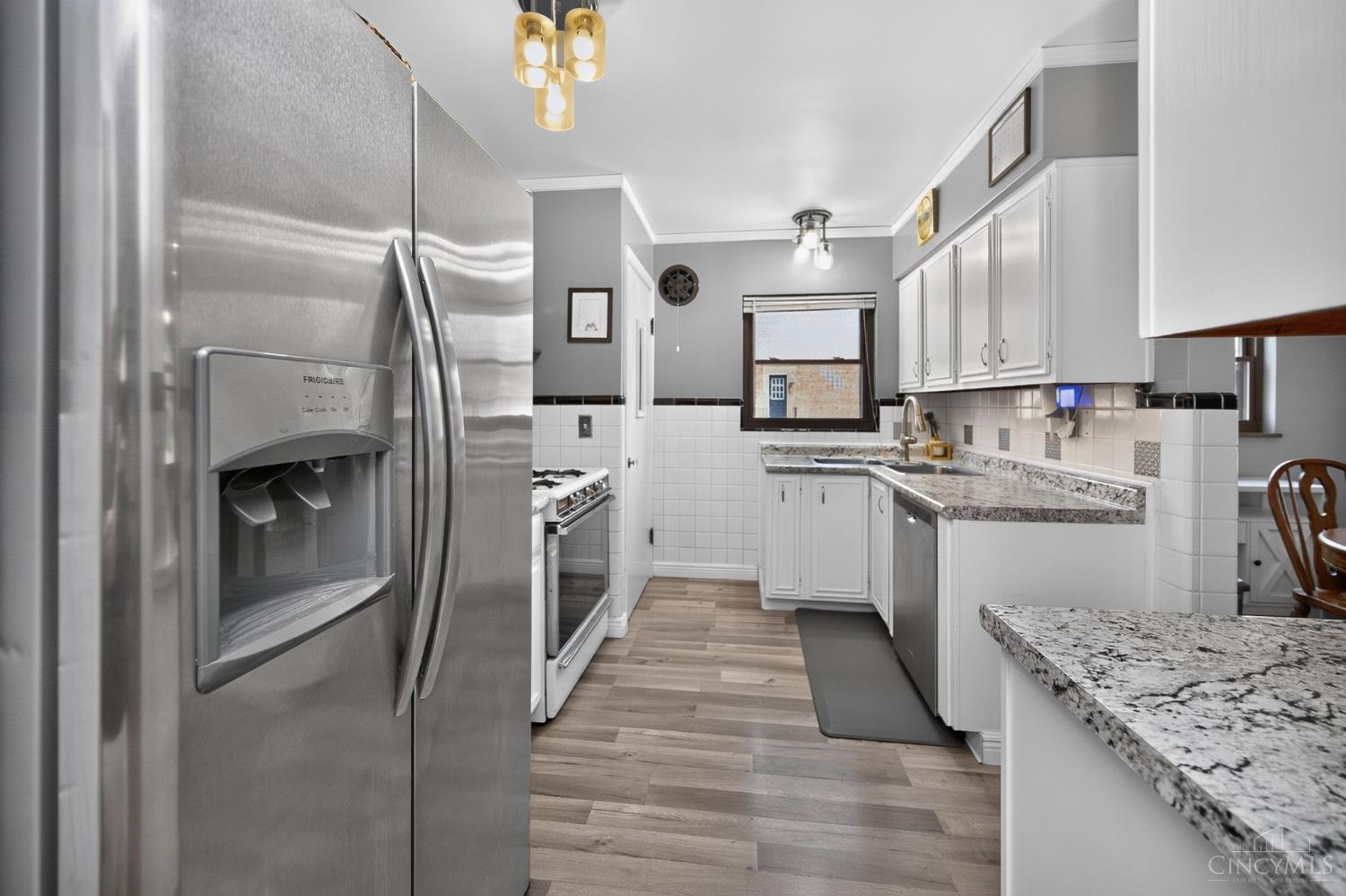 6747 Plainfield Road Property Photo 15