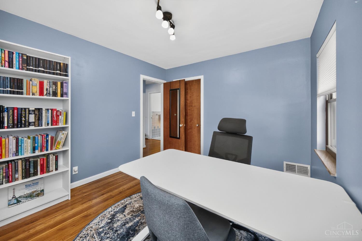 6747 Plainfield Road Property Photo 25
