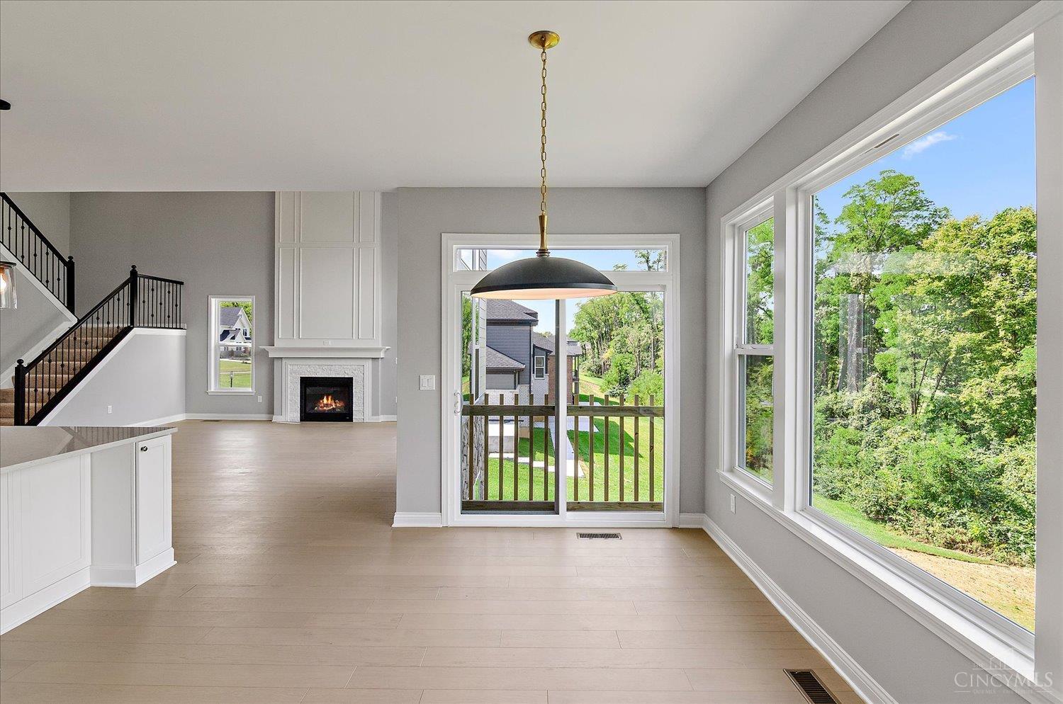 1893887 Property Photo 13