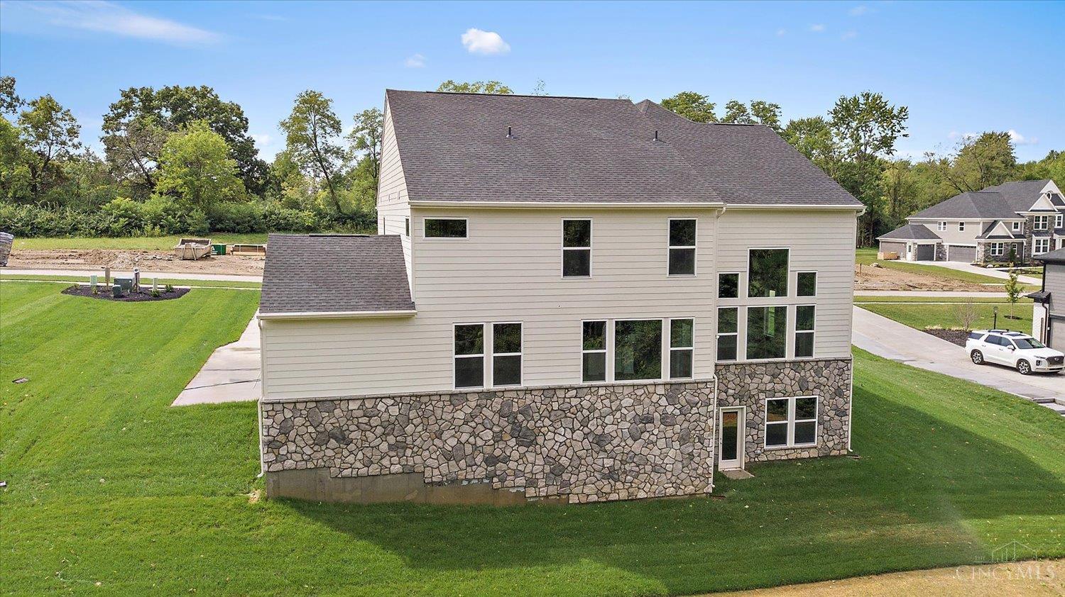 1893887 Property Photo 28
