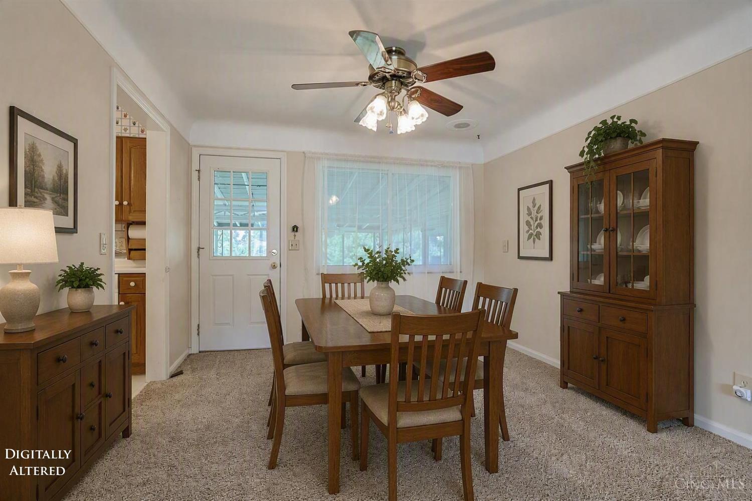 9154 Silva Drive Property Photo 10