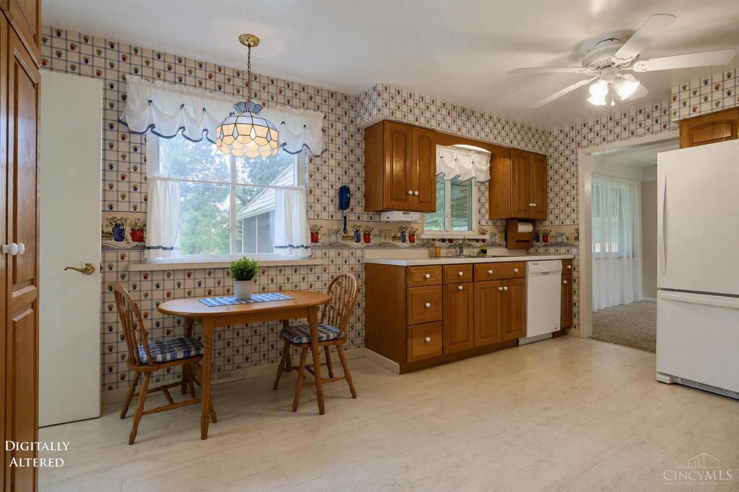 9154 Silva Drive Property Photo 15