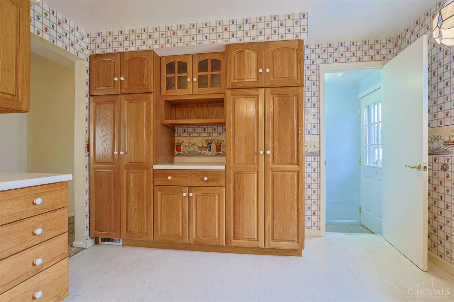 9154 Silva Drive Property Photo 18